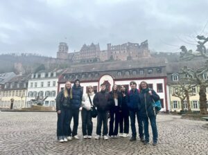 Das Leistungsfach Religion am Fuße des Heidelberger Schlosses