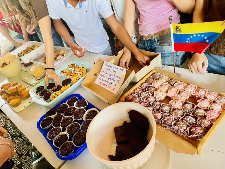 Kuchenverkauf für Venezuela